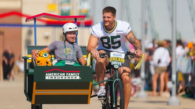 Packers tight end Tucker Kraft returns to 11-on-11 drills after ACL tear