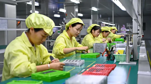 Vietnam benefits from Chinese firms shifting manufacturing abroad