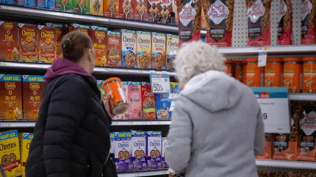 Consumer spending rises as inflation remains mild in April