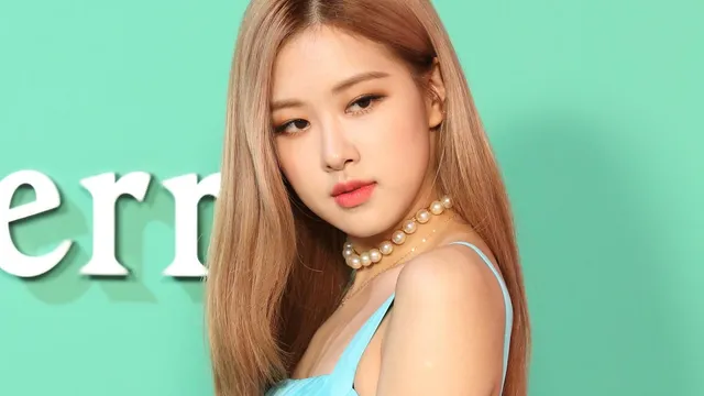 Rosé's new single flops on the Billboard charts before album release