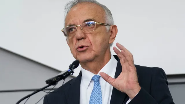Guatemalan court issues arrest orders against Colombian officials involved in anti-corruption mission