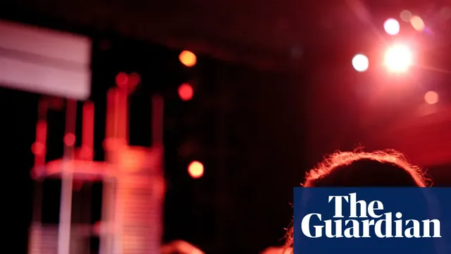 UK cinemas consider banning Meta smart glasses over piracy fears
