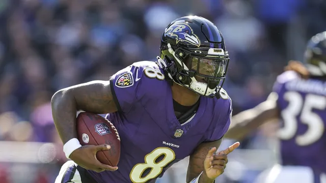 Lamar Jackson returns to practice, easing Ravens' injury concerns