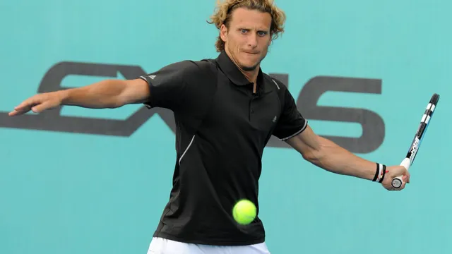 Former Football Star Forlan Transitions to Tennis at 45