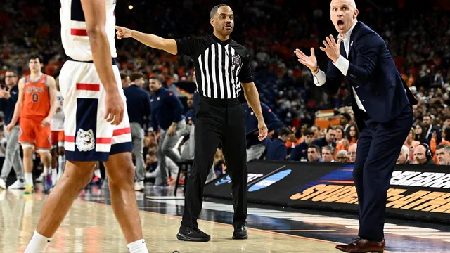 Fans outraged over terrible Final Four seating and unnecessary concert