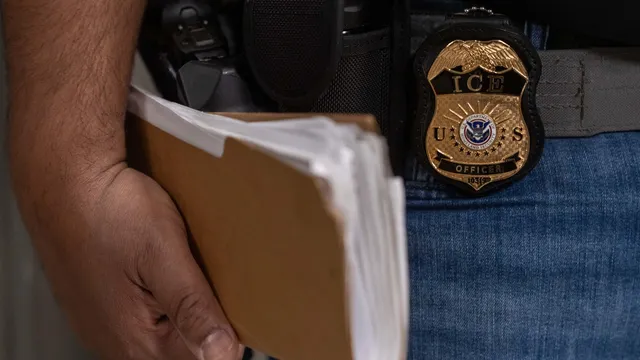 Trump deploys ICE tactical teams in Chicago amid rising tensions