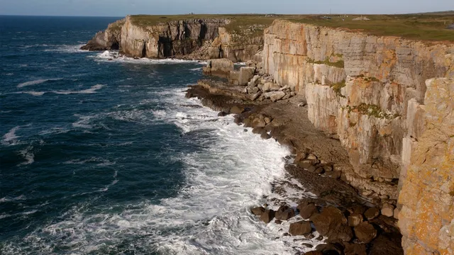 Climber dies in tragic fall while tackling notorious mountain