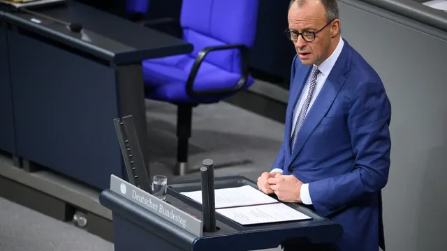 Merz denies Ukraine's 2027 EU accession aspirations