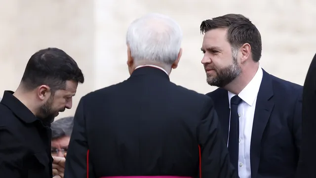 Zelenskyy urges for peace talks in Rome amid stalled negotiations with Russia
