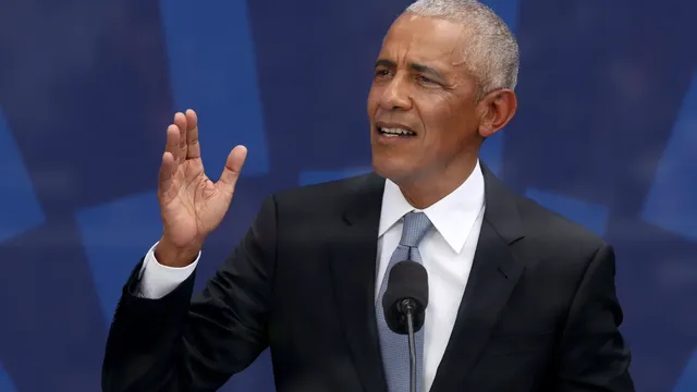 Former President Barack Obama calls Donald Trump's White House press ban 'unimaginable' in United States