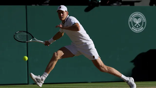 Jannik Sinner pulls out of U.S. Open with knee injury