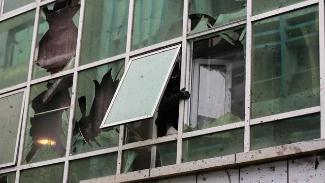 ISIS claims deadly blast at Chinese restaurant in Kabul