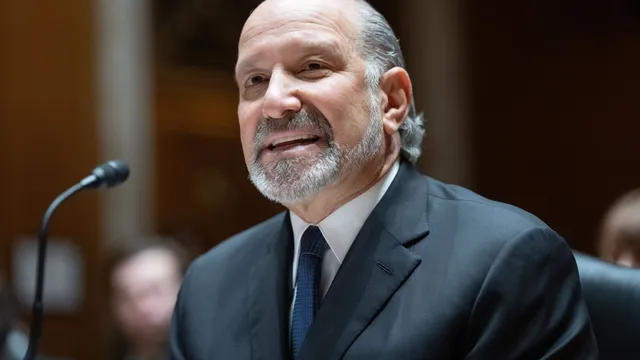 Supreme Court strikes down Trump's tariffs, benefiting Lutnick family financially