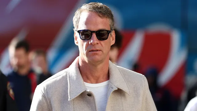 Lane Kiffin cashes in on Ole Miss' unexpected playoff success