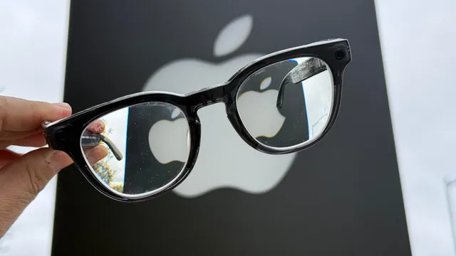 Apple prepares to launch smart glasses powered by Siri AI