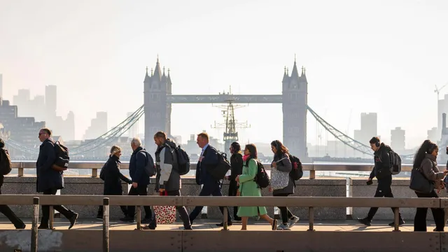Unemployment rate hits highest level since 2021 amid declining wage growth