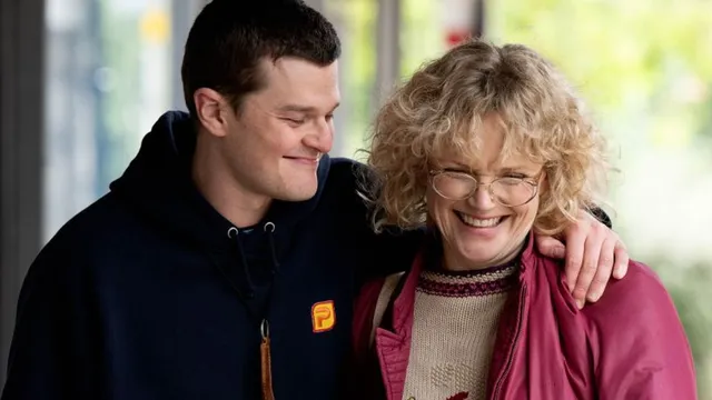 Director celebrates Bafta wins with a free sofa offer