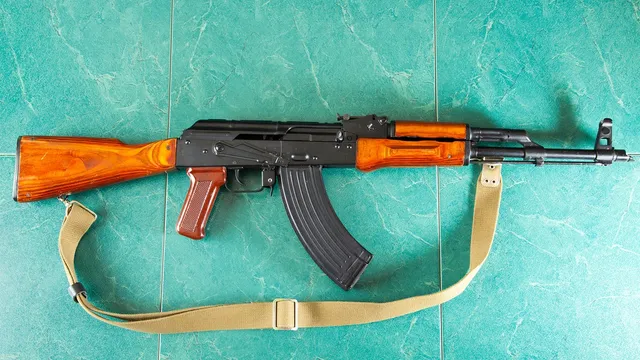 U.S. citizen jailed for smuggling Kalashnikov stocks in Russia