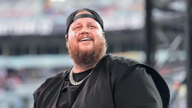 jelly roll and post malone miss top 10 on country charts