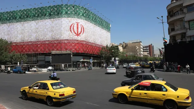 UK withdraws diplomats as US airstrikes escalate in Iran