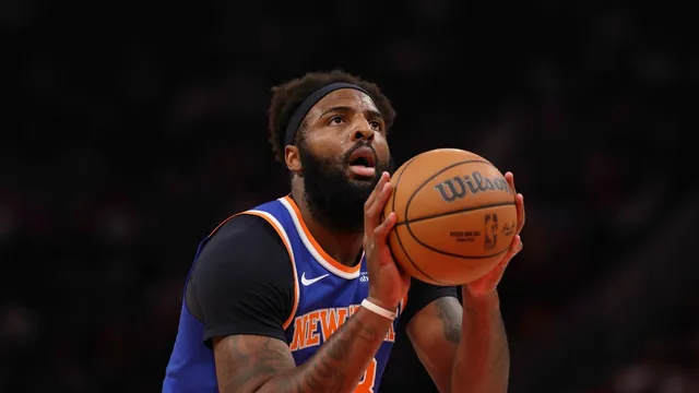 Mitchell Robinson faces scrutiny after injury away from court