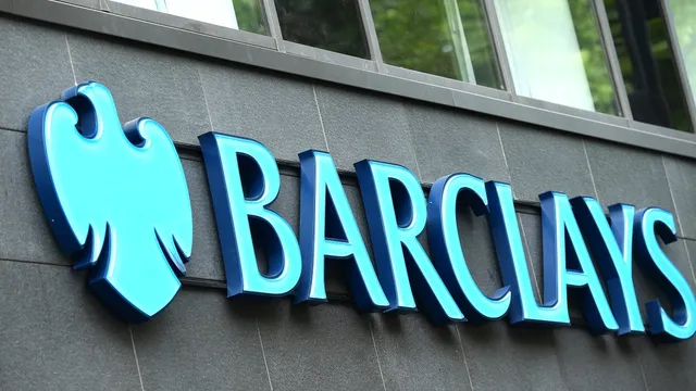 Barclays pushes staff to return to the office at least three days a week