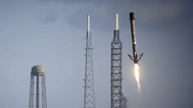 Trump signs new space transportation policy to boost US launch capabilities