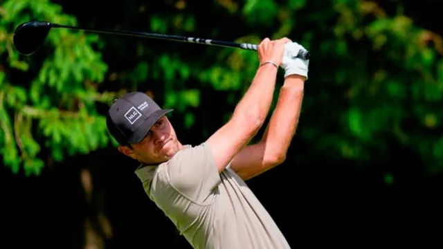 Chandler Blanchet leads Butterfield Bermuda Championship with 9-under 62