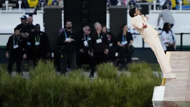 Bad Bunny employs plant-costumed performers at Super Bowl