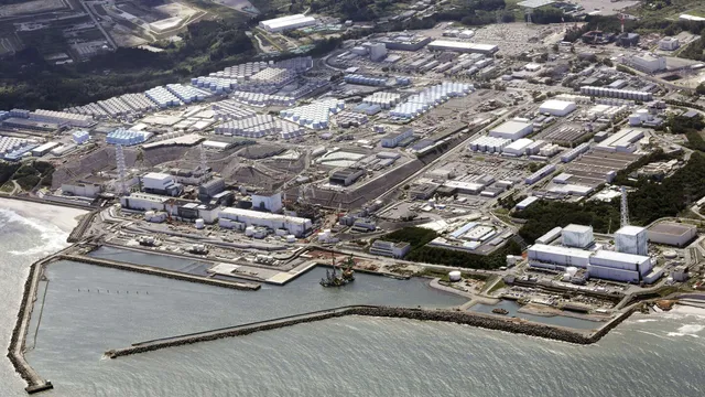 Fukushima Nuclear Plant to Probe Radioactive Debris in Decommissioning Effort