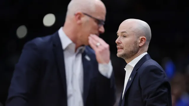 Luke Murray credits Dan Hurley for his coaching success at UConn