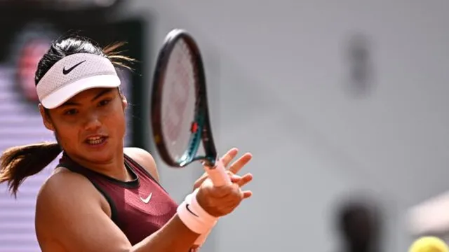 Emma Raducanu struggles with back issues as Wimbledon approaches