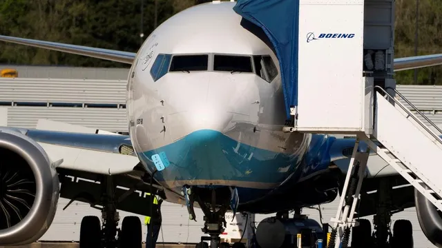 Qatar commits to massive Boeing order amid Gulf investments push