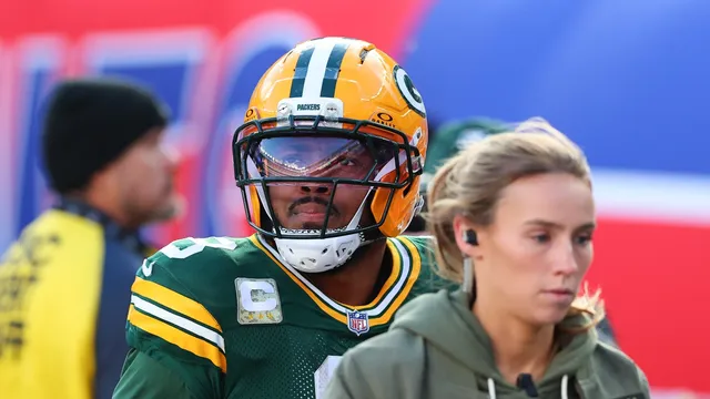 Josh Jacobs' knee injury deemed not season-ending, but concerns remain