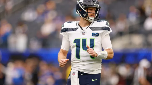 Sam Darnold struggles with four interceptions in Seahawks' loss