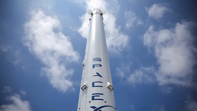 Senators demand Pentagon investigation into potential Chinese influence on SpaceX