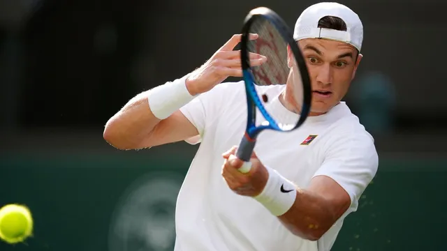 Emma Raducanu secures first-round victory at Wimbledon