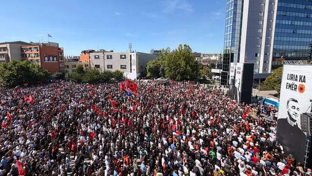 Daily protests in Kosovo challenge government over war crimes convictions