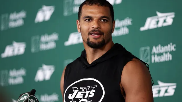 Minkah Fitzpatrick shines with interception at Jets camp