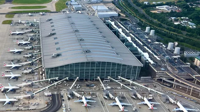 British Airways cancels flights due to severe weather in London