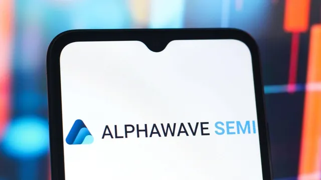 Qualcomm acquires Alphawave for £1.8 billion amid London market decline