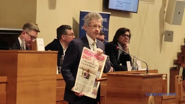 Czech Senate calls for sustained support for Ukraine amid ongoing war