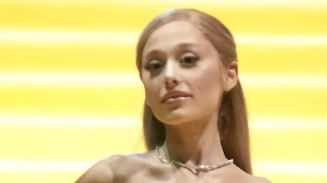 Ariana Grande's shocking transformation for Glinda role raises concerns