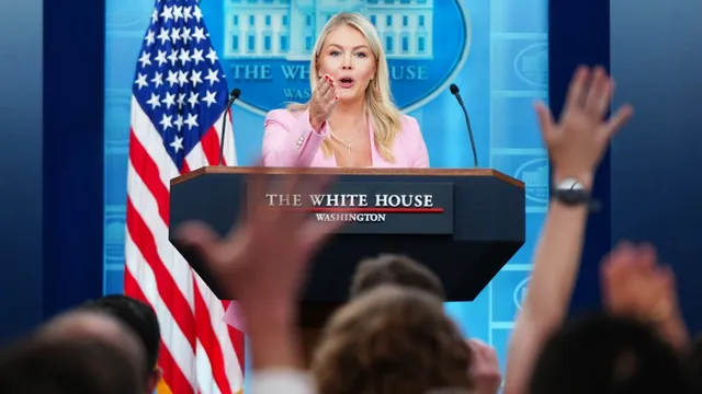 Trump's teleprompter operator caught betting on speeches