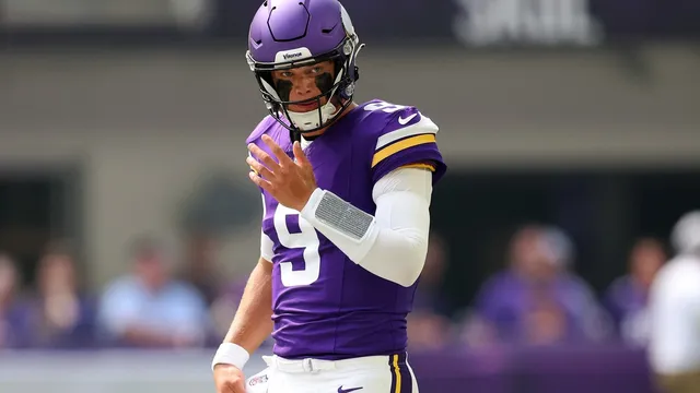 J.J. McCarthy shows improvement and practices fully for the Vikings