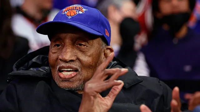 Knicks legend Dick Barnett passes away at 88