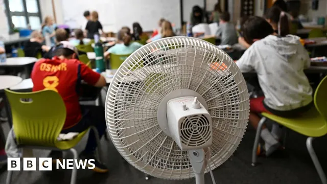 UK buildings struggle to cope with heatwaves