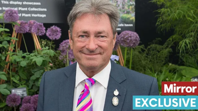 Alan Titchmarsh promotes six stunning winter plants for your garden