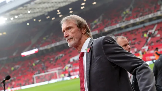 Manchester United's wage bill dramatically decreases after player exits