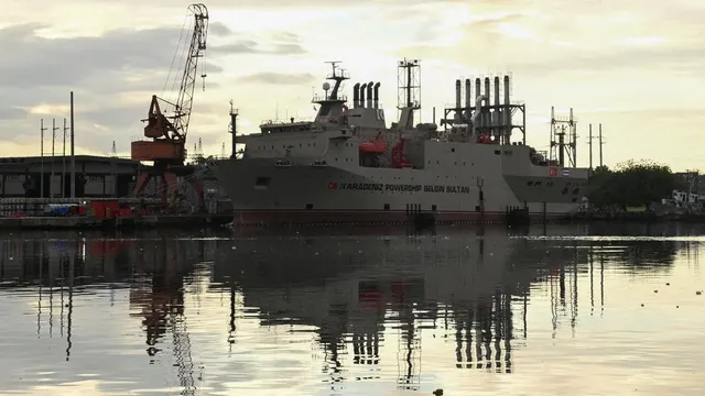 Trump pressures Mexico to cease oil shipments to Cuba